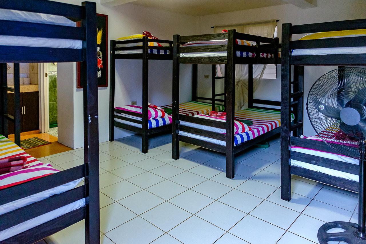 Ayo Homtel Hostel Lapu-Lapu City Buitenkant foto
